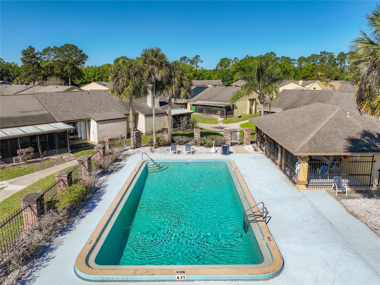 CREEKSIDE VILLAS AT MEADOW WOODS - Residential