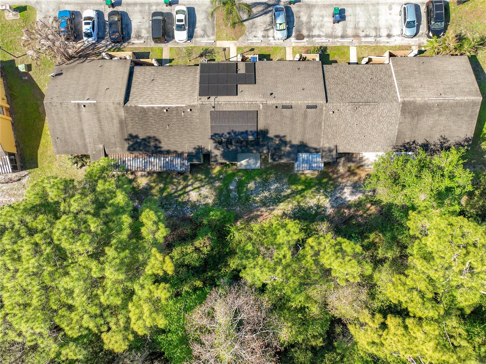 CREEKSIDE VILLAS AT MEADOW WOODS - Residential