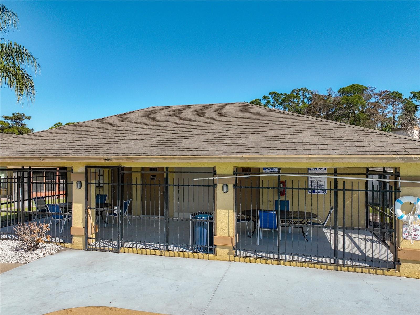 CREEKSIDE VILLAS AT MEADOW WOODS - Residential