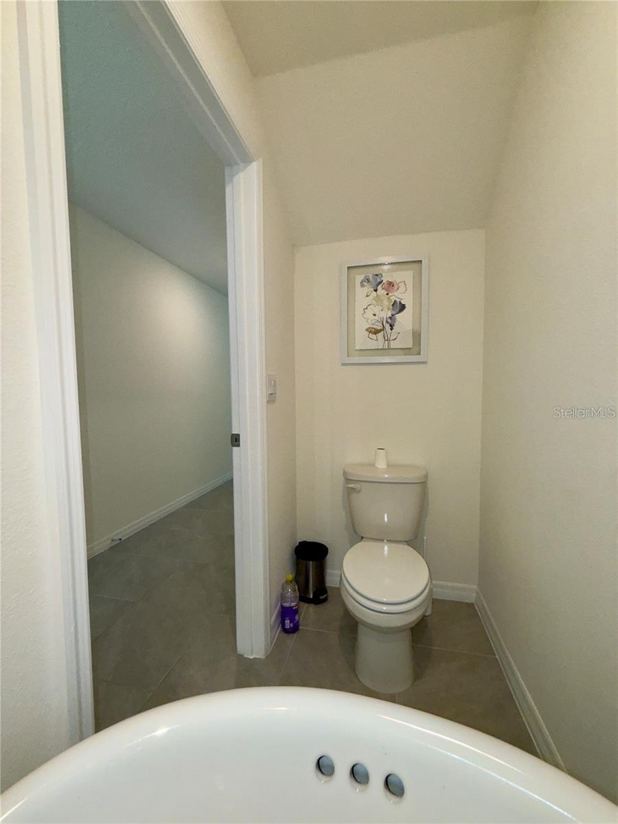 HARMONY WEST TWNHMS - Residential Lease