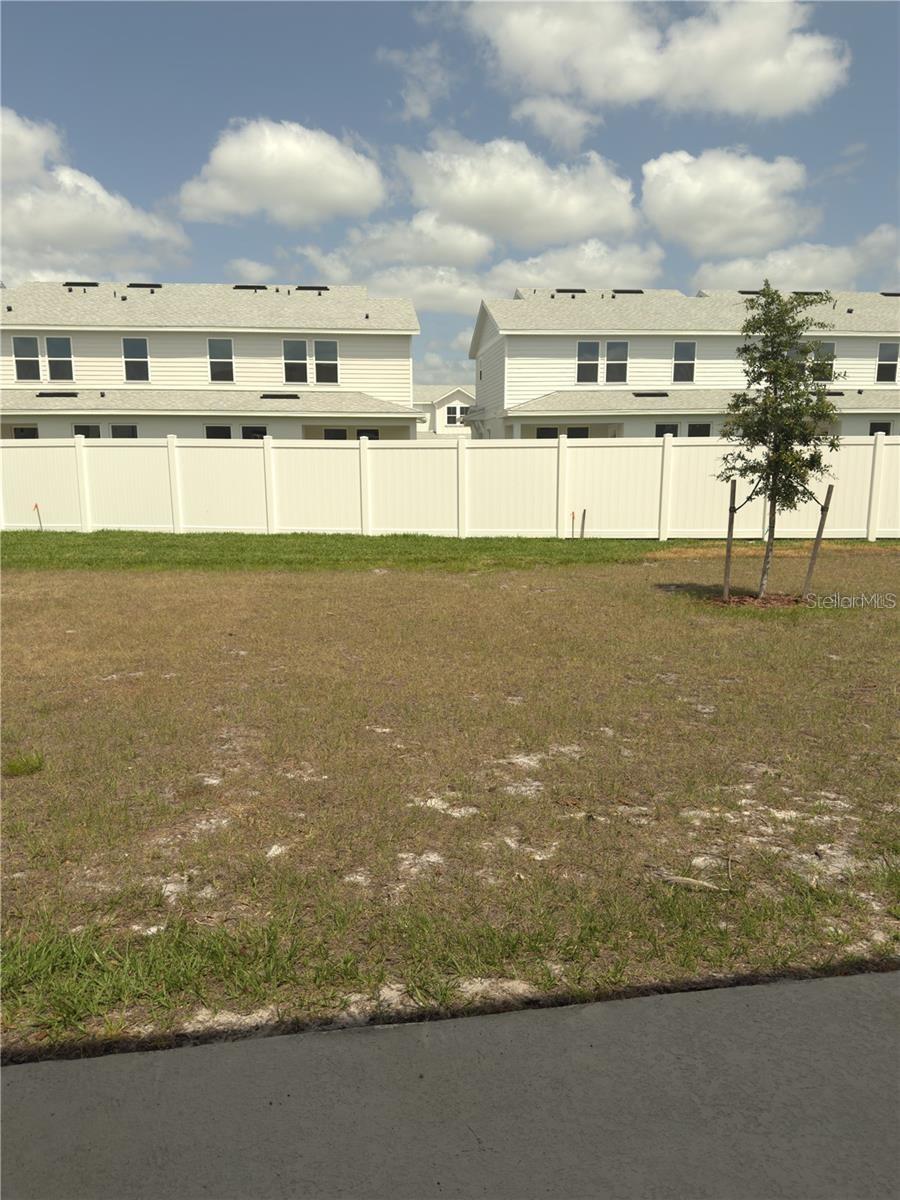 HARMONY WEST TWNHMS - Residential Lease