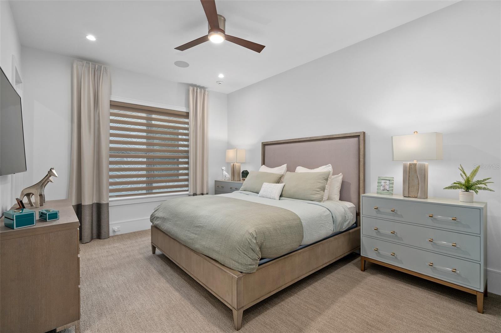 REUNION WEST FAIRWAYS 17 & 18 REP - Residential