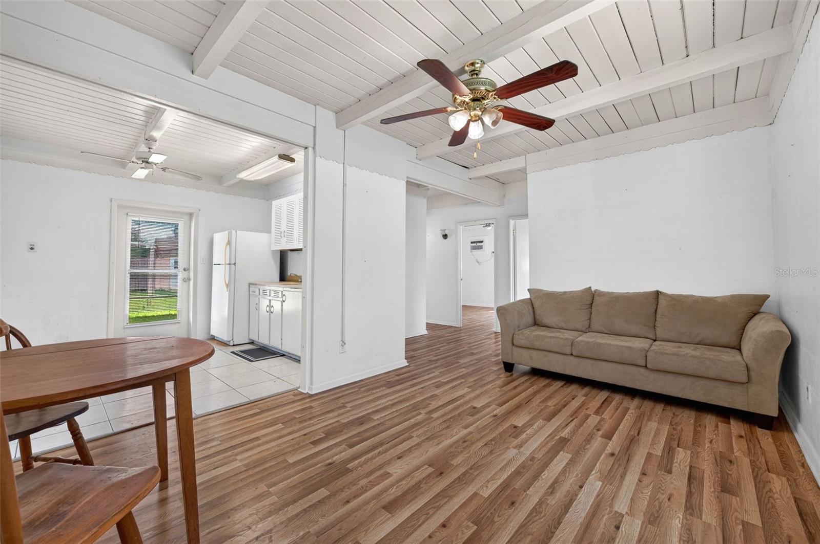 353 DOROTHY AVENUE