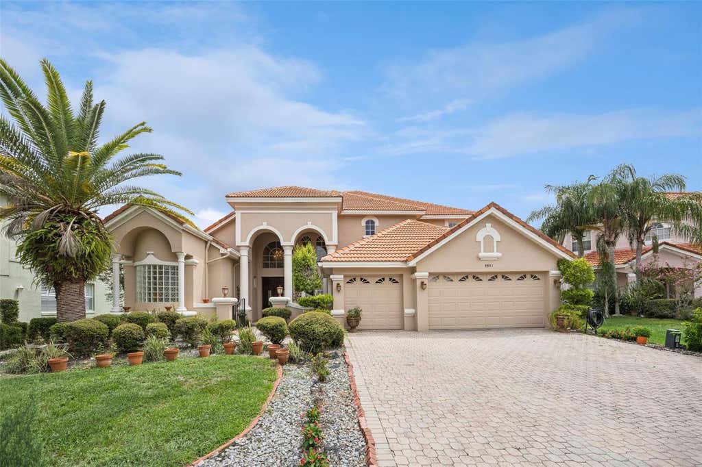 Photo of 8991 Heritage Bay Circle, Orlando, FL 32836 (MLS # O6429814)