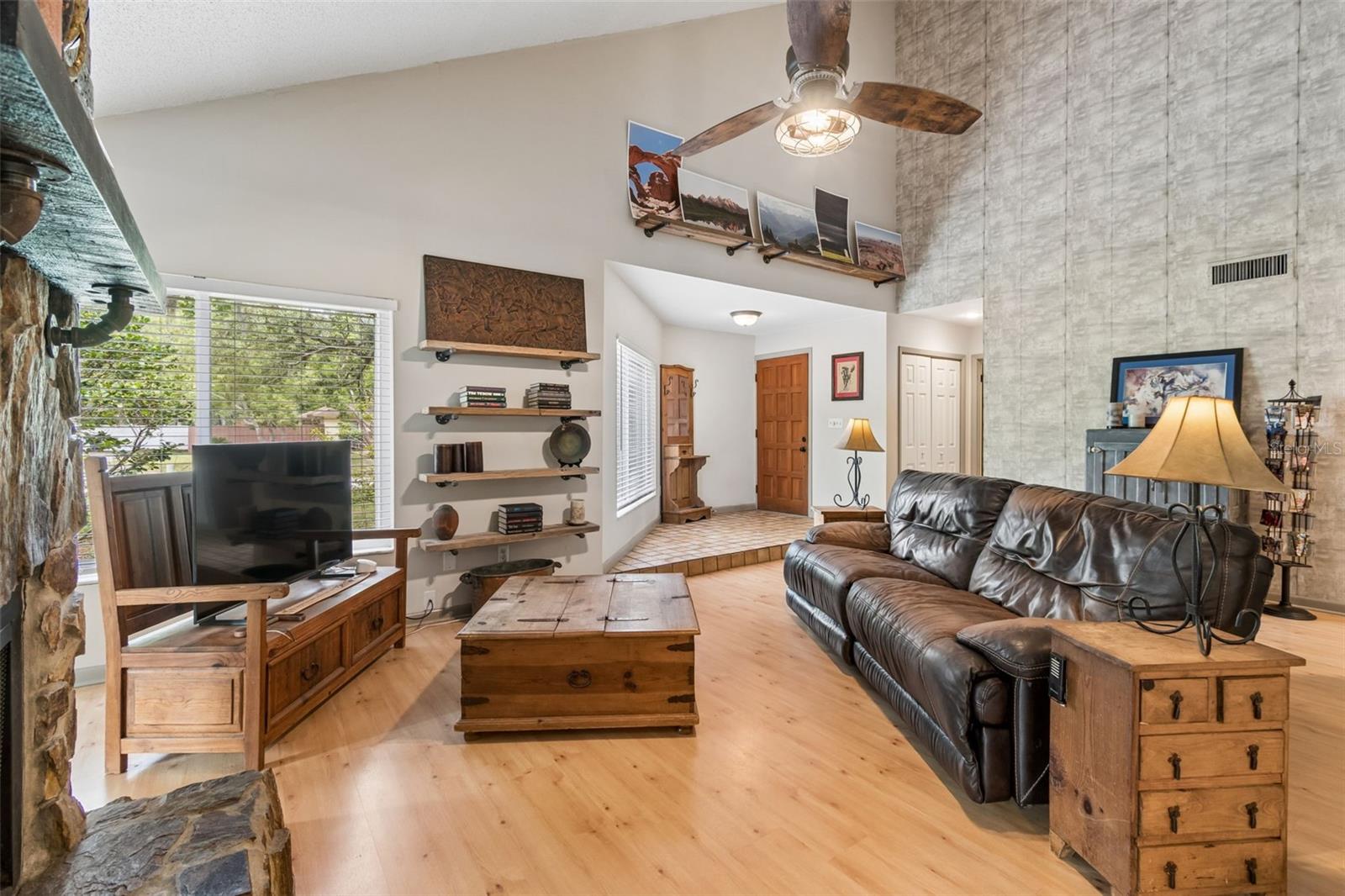 2525 VICTARRA CIRCLE