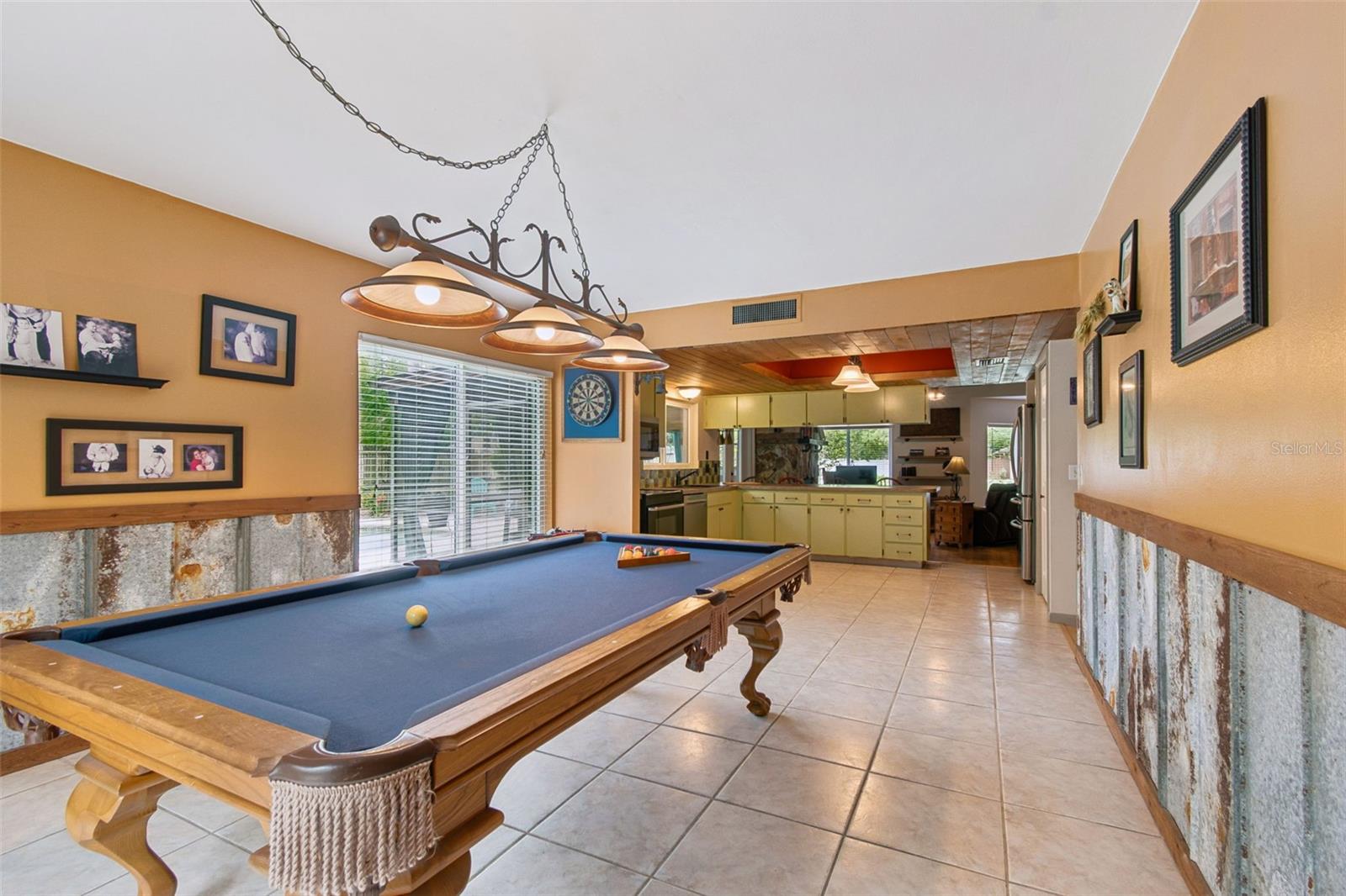 SUTTON ESTATES - Residential