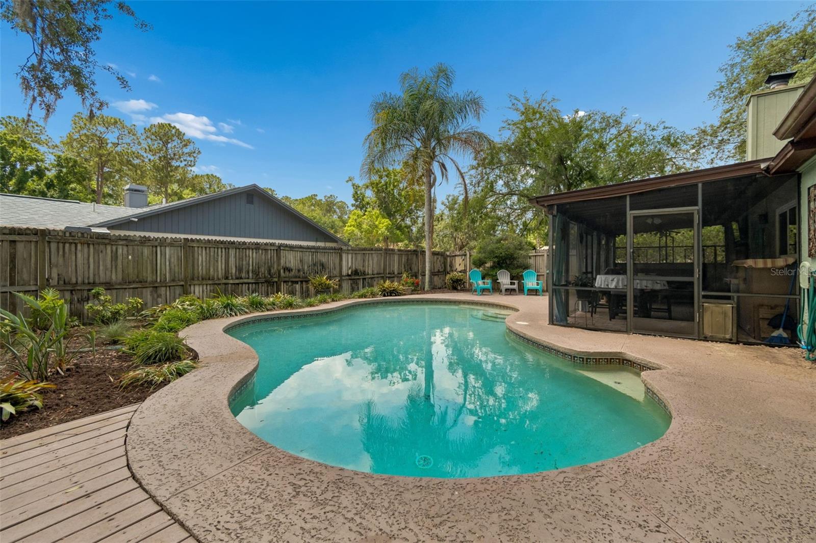 2525 VICTARRA CIRCLE