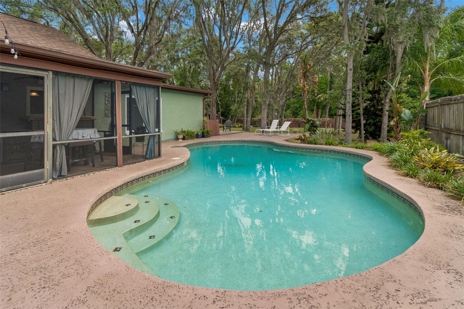 SUTTON ESTATES - Residential