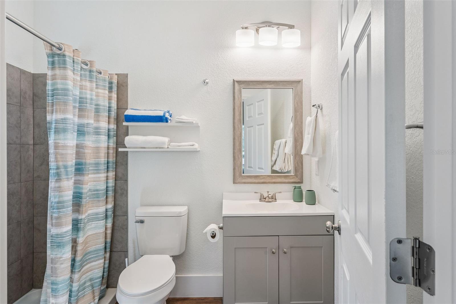 PINE GROVE PARK - Residential