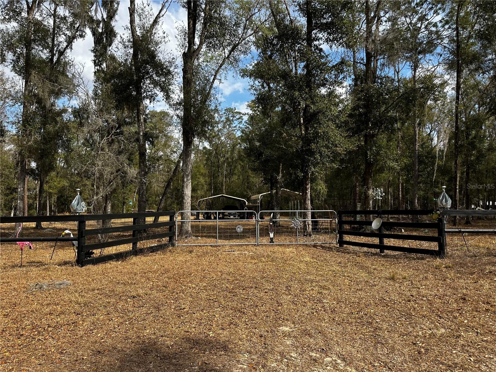 OAKWOOD ACRES UNREC SUB - Land