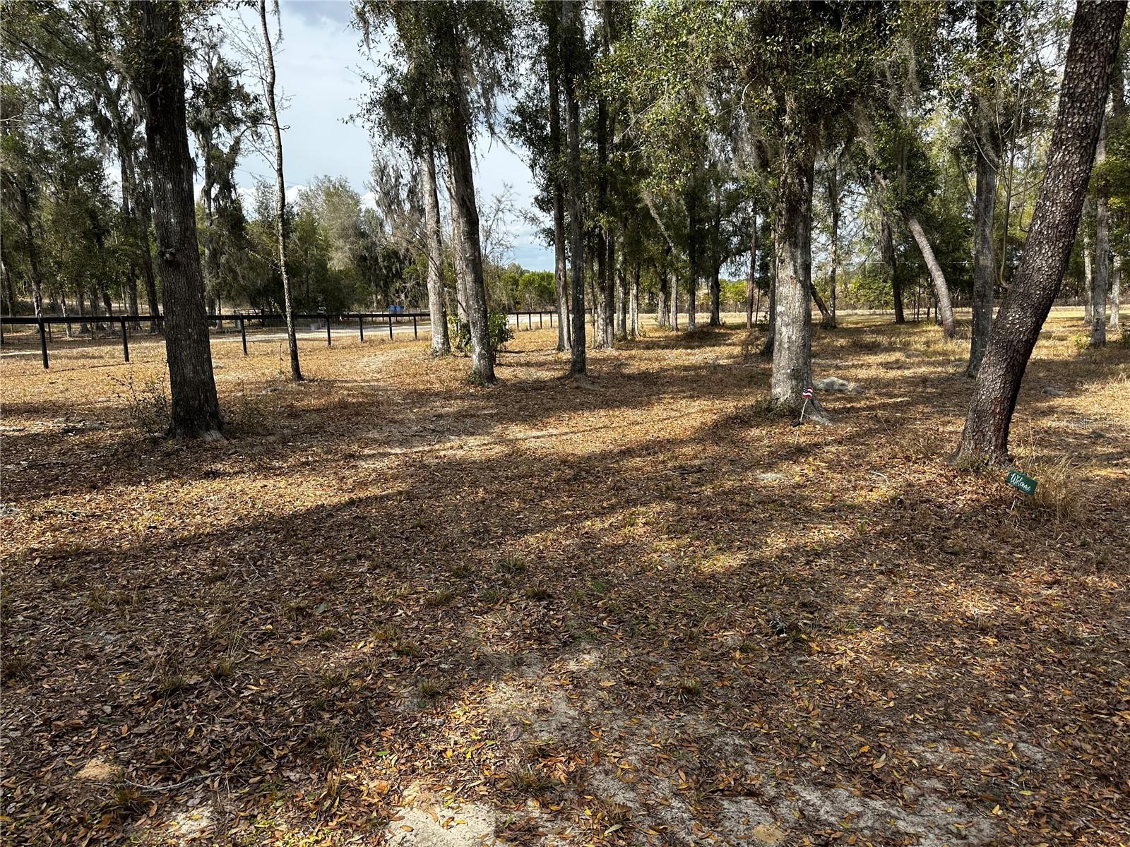 OAKWOOD ACRES UNREC SUB - Land