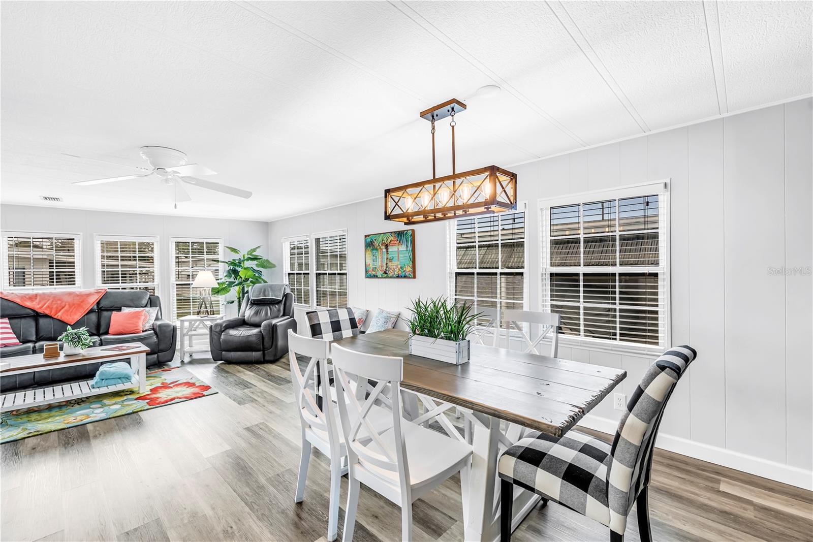 PALM HILL MOBILE HOME PARK UNREC - Residential