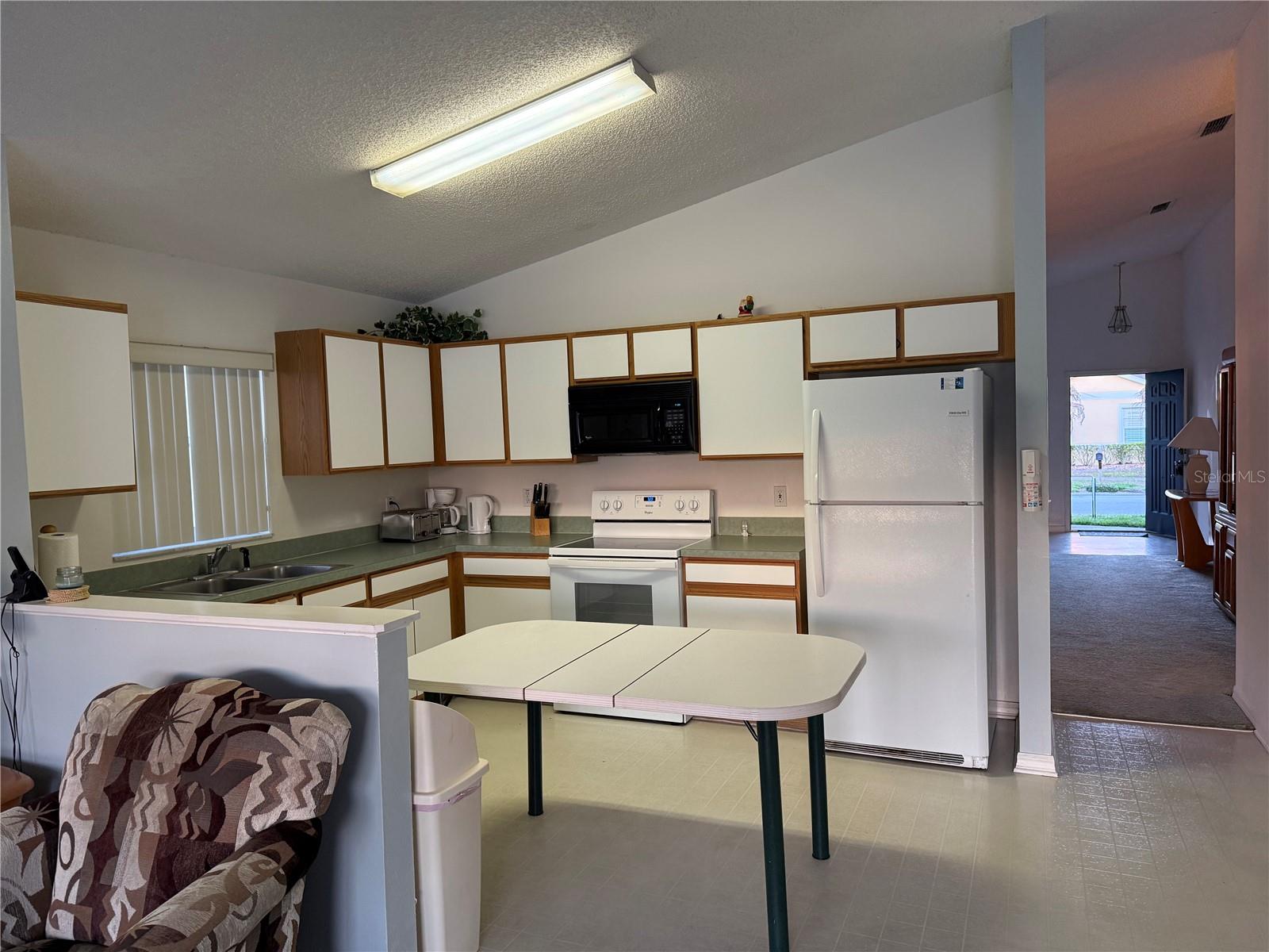 HAMPTON ESTATES - Residential