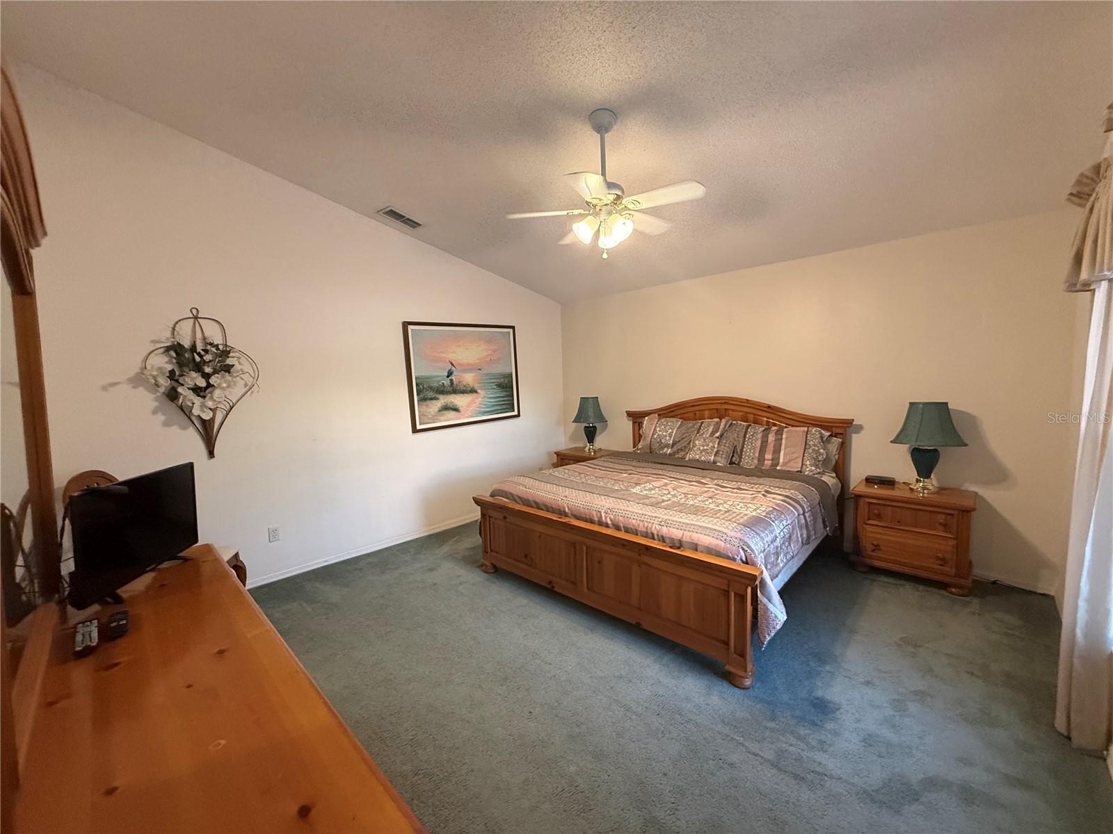 HAMPTON ESTATES - Residential