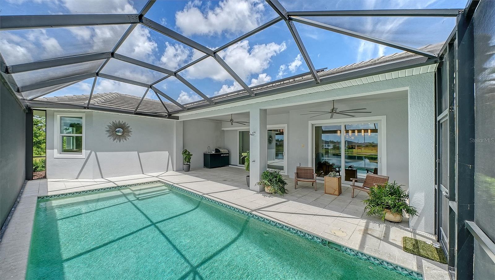 SANDHILL LAKE - Residential
