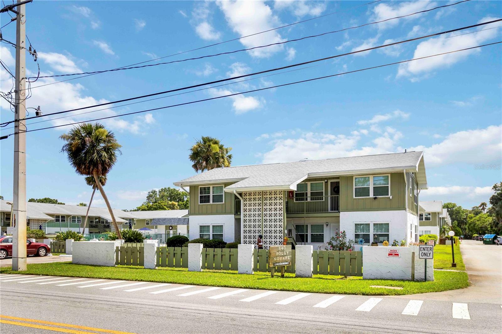 840 CENTER AVENUE 80