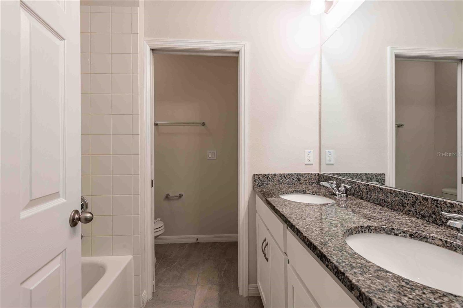 AVALON PARK WEST PRCL E PH I - Residential