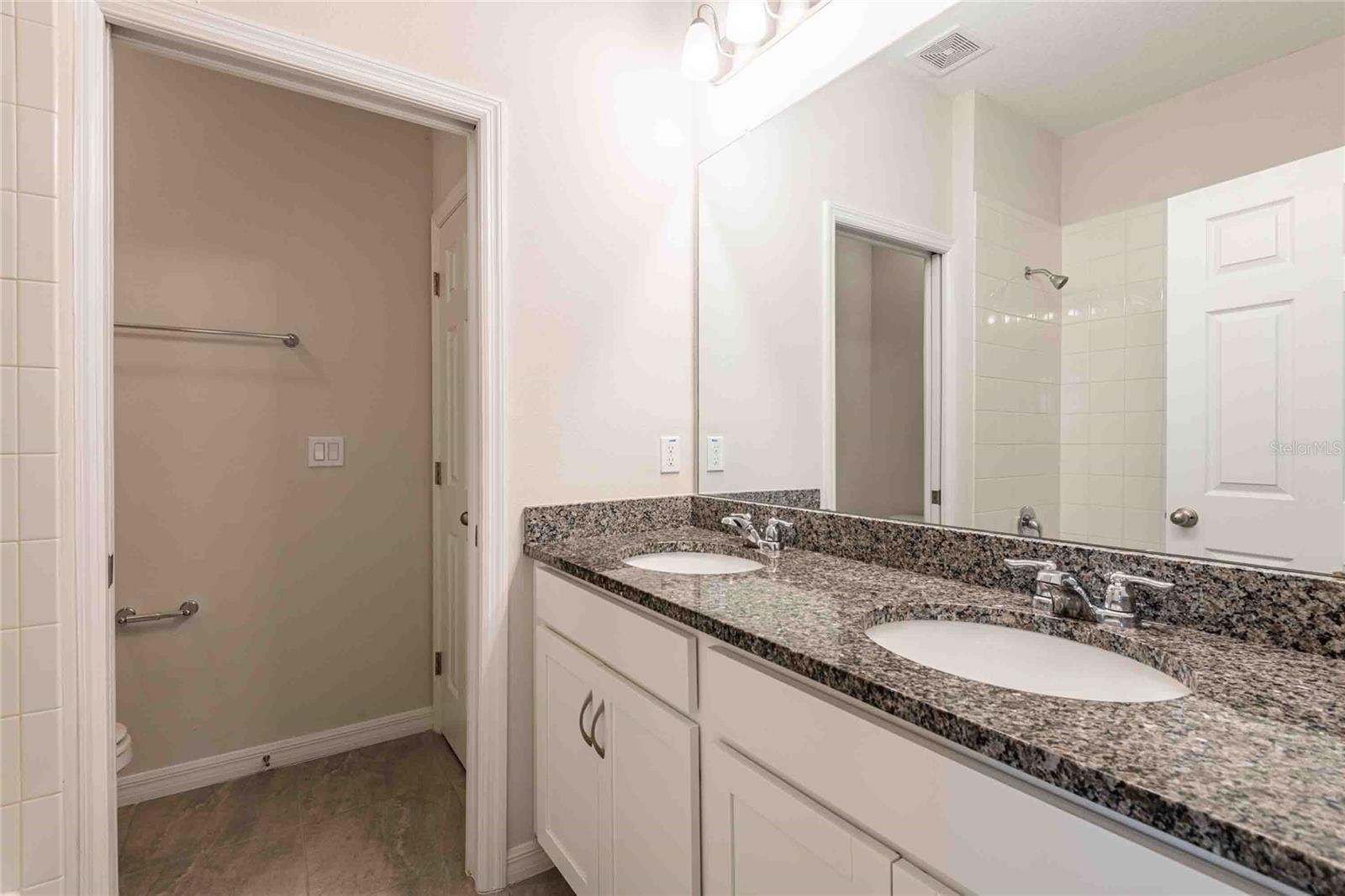 AVALON PARK WEST PRCL E PH I - Residential