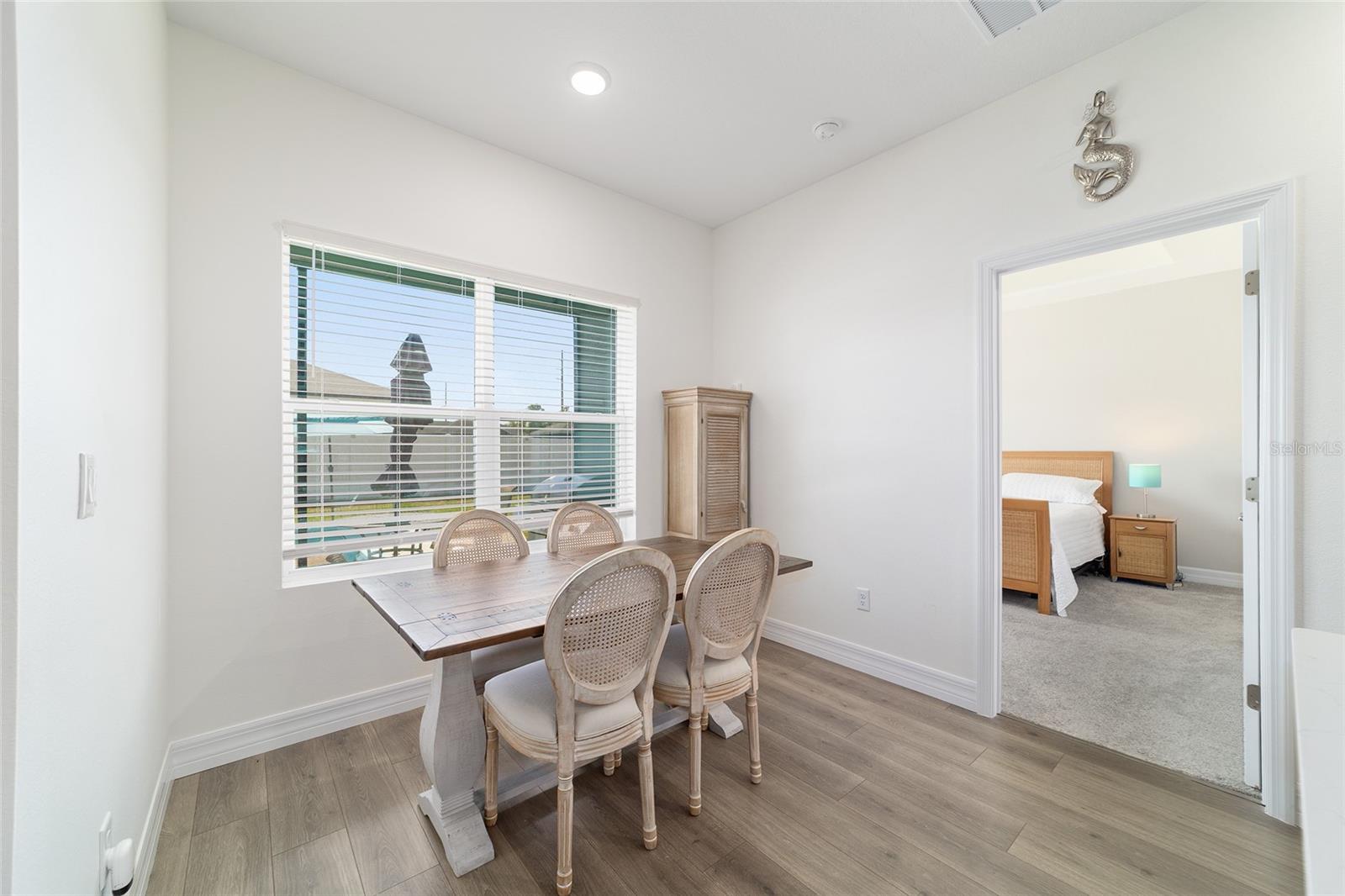 MARION OAKS - Residential