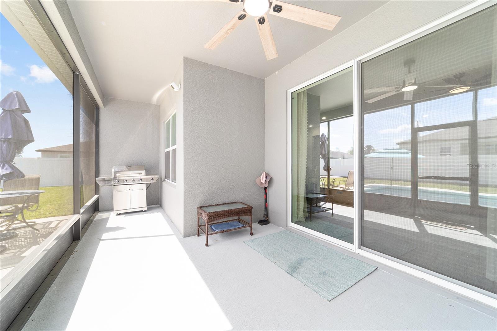 MARION OAKS - Residential