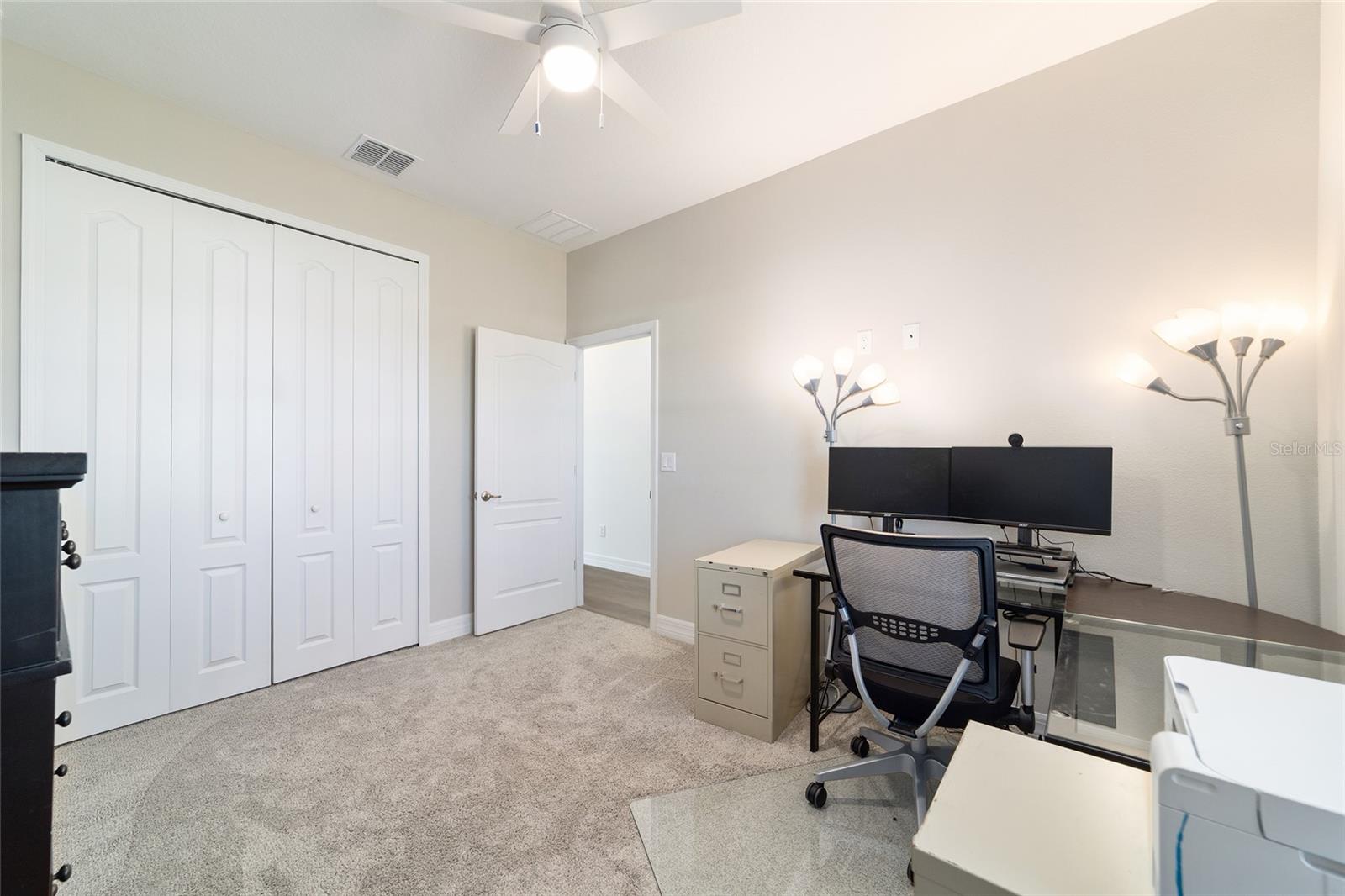 MARION OAKS - Residential