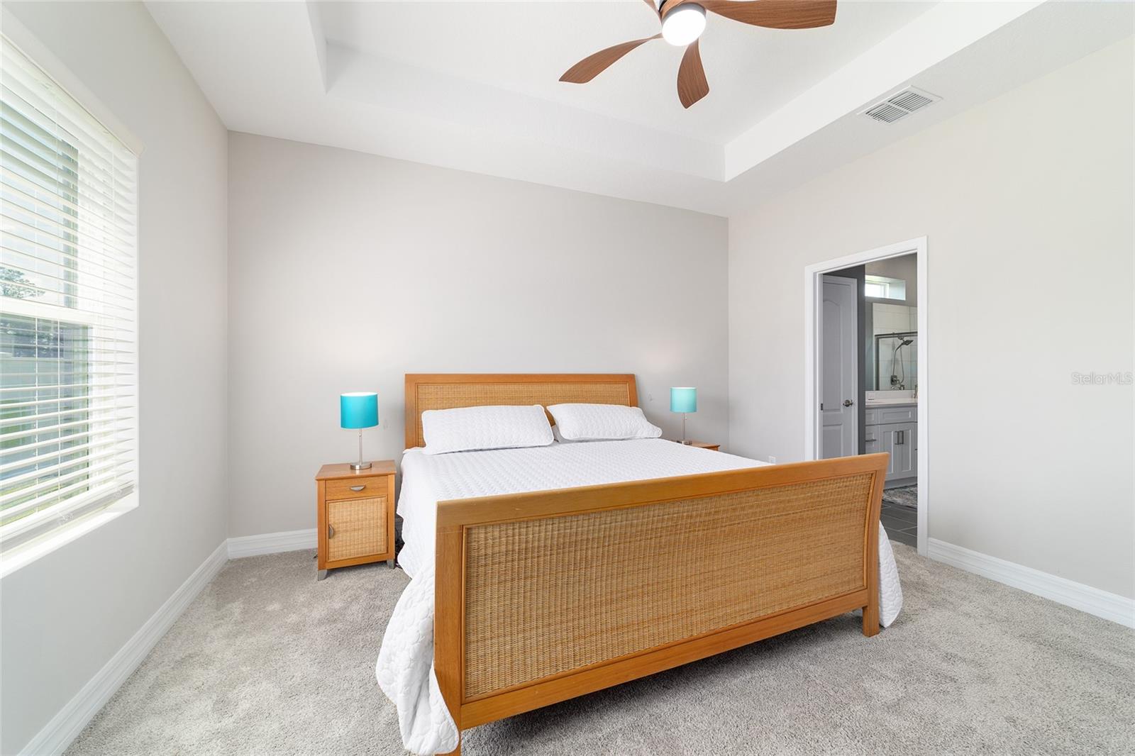 MARION OAKS - Residential