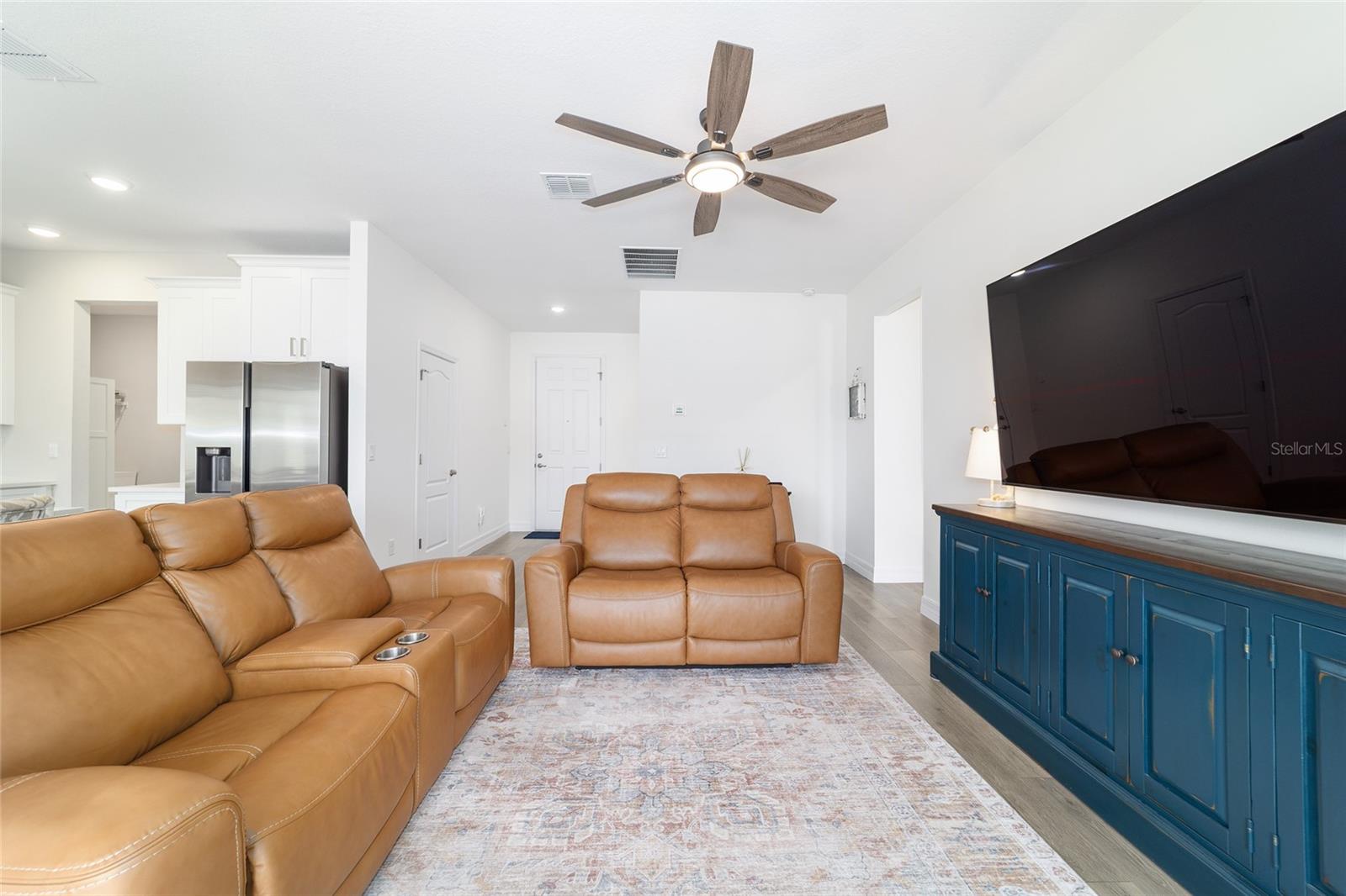 MARION OAKS - Residential