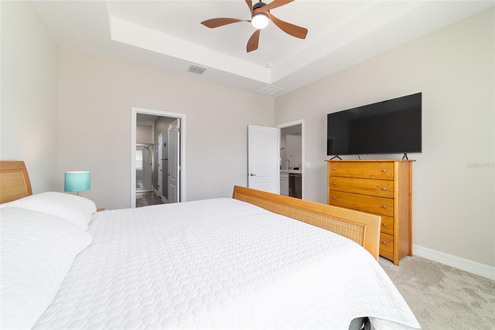 MARION OAKS - Residential