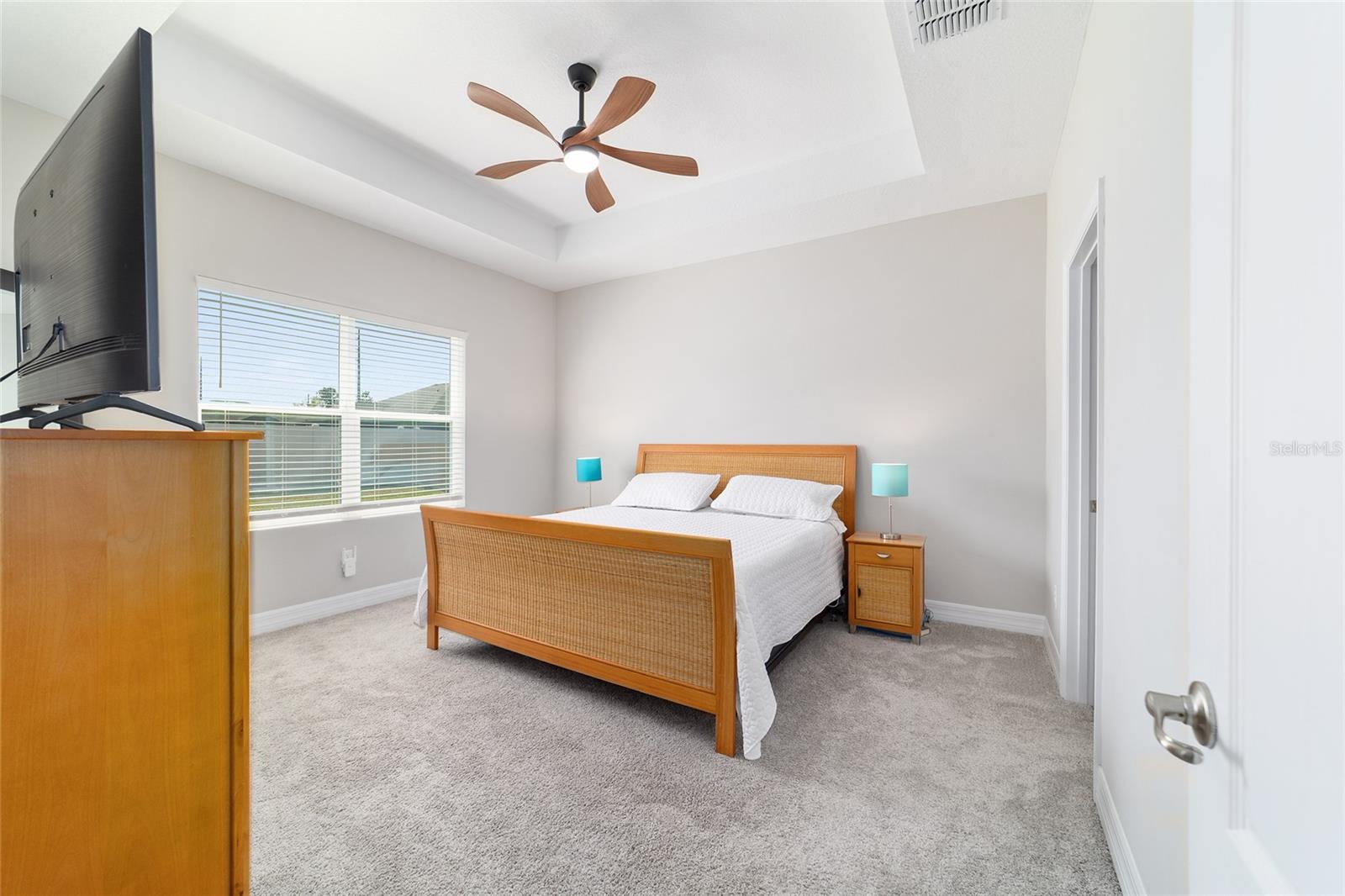 MARION OAKS - Residential