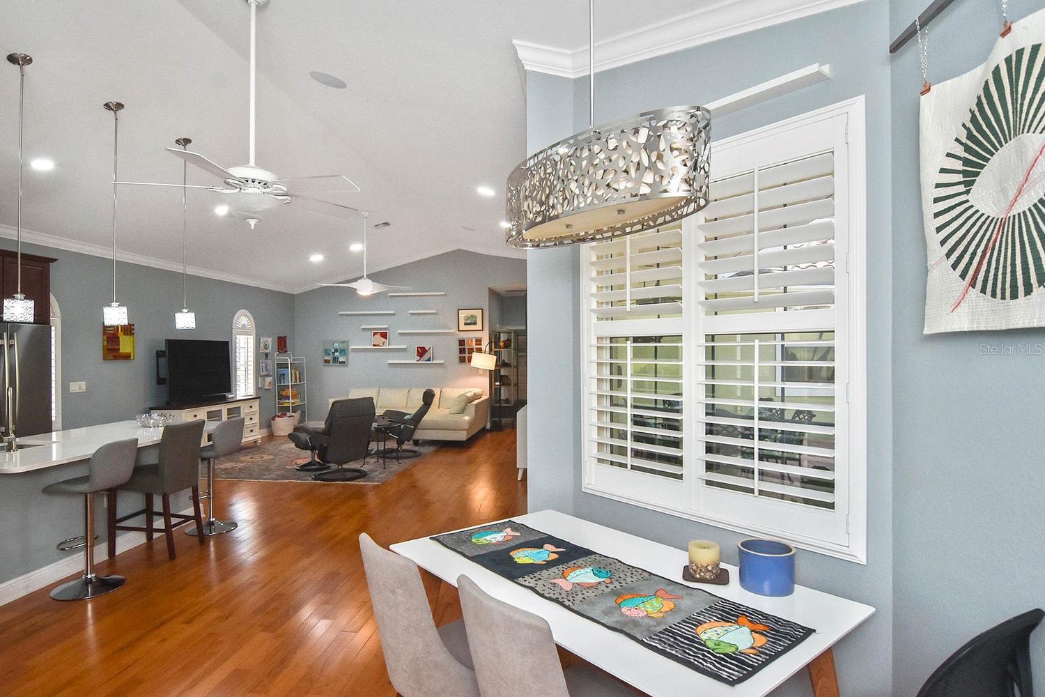 THE COURTYARDS OF VENICE - Residential