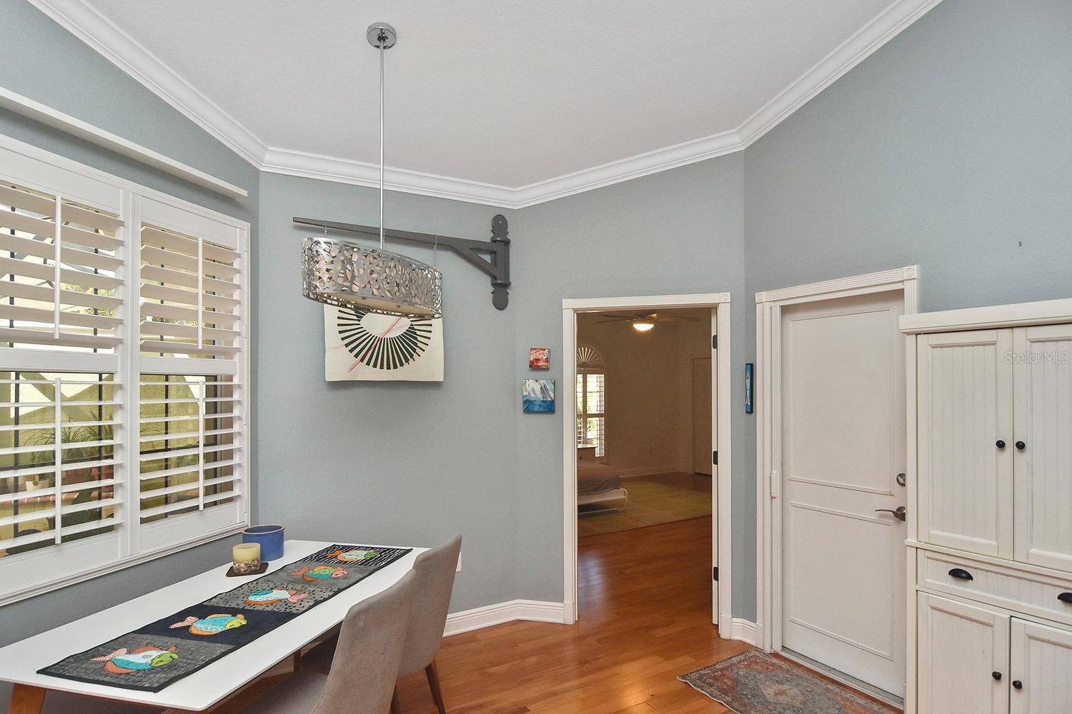 THE COURTYARDS OF VENICE - Residential