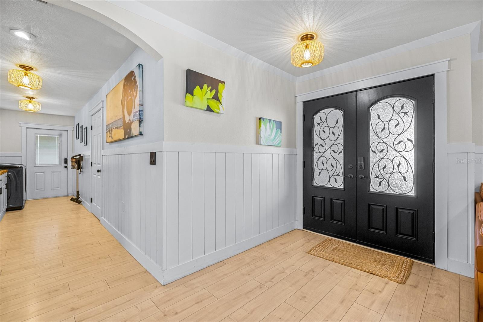 ELOISE WOODS LAKE MARIAM UNIT - Residential