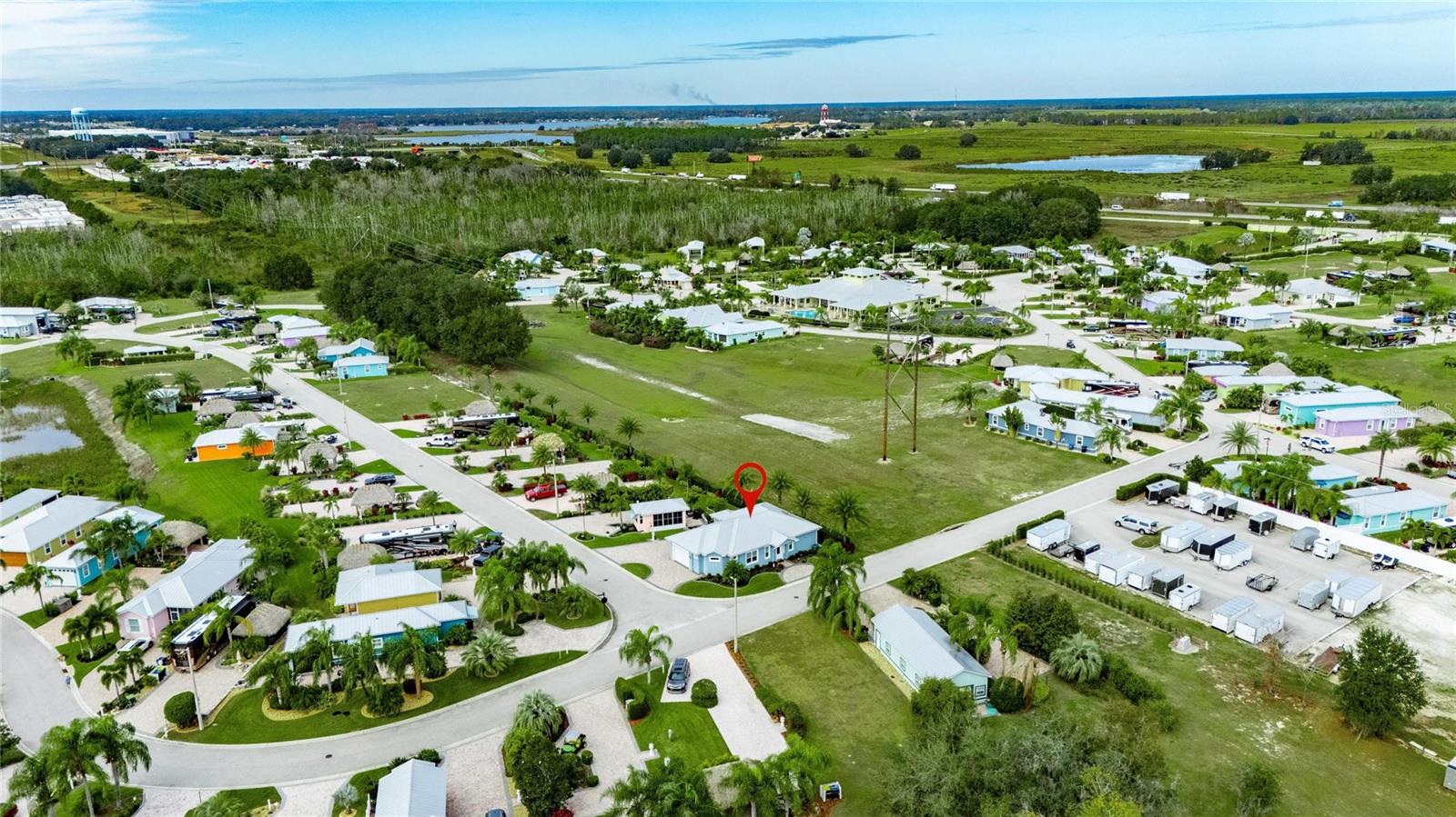 BAY LAKE RESIDENCE - Residential