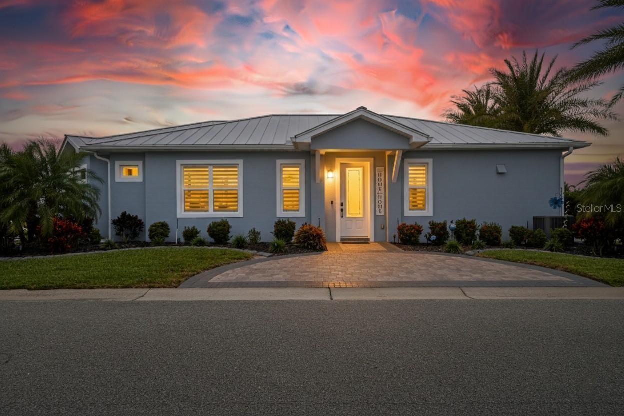 BAY LAKE RESIDENCE - Residential