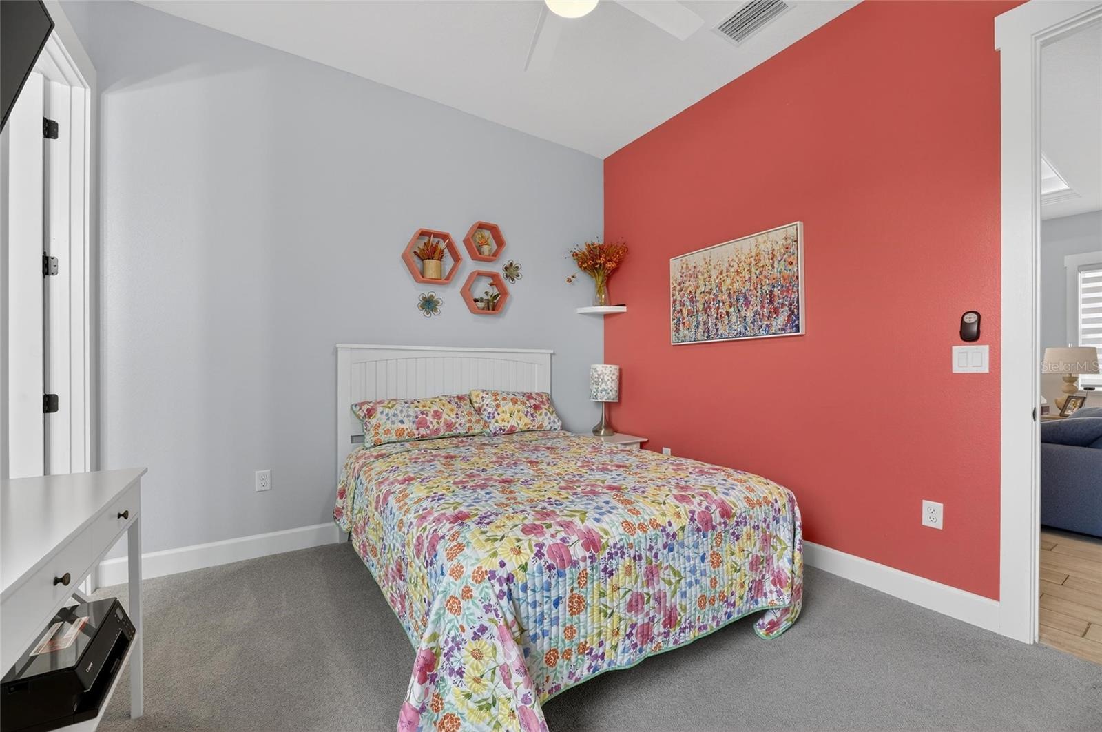 BAY LAKE RESIDENCE - Residential