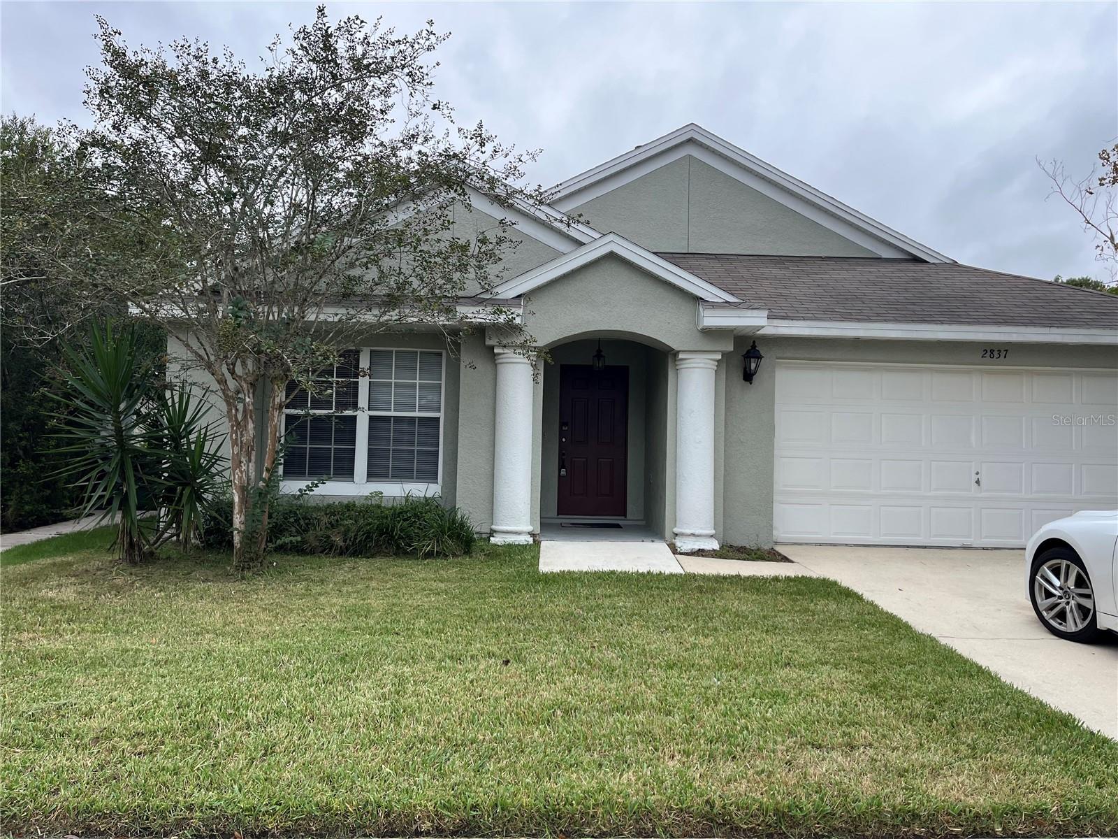 Lake Mary Gem in Gated Egrets Landing!
Four bedrooms, two baths, split floor plan, and brand-new vinyl flooring. Spacious primary with a walk-in closet. Private backyard with no neighbors behind!
Community perks include a pool and playground. Conveniently near 417/I-4, Lake Mary & Sanford dining, and just 50 minutes to the beach or theme parks. Move-in ready and full of charm!