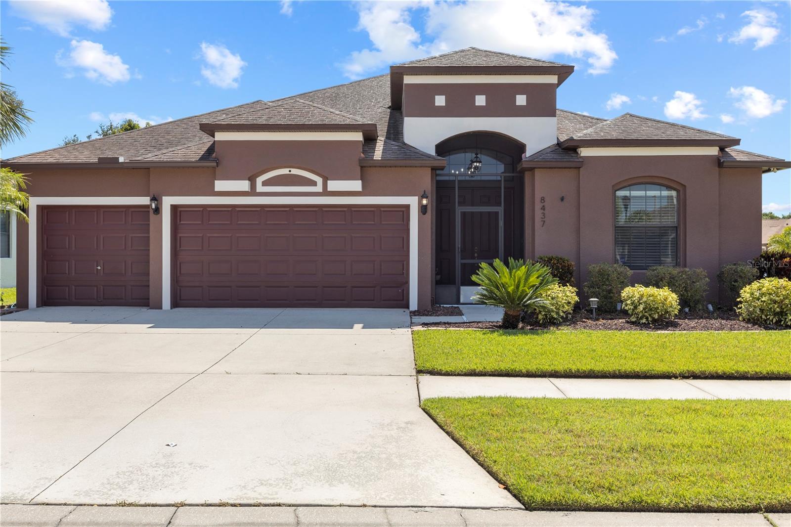 Stylish Living in Gated Harvest Glen – In the Heart of Riverview!Welcome to this beautifully maintained 4-bedroom, 3-bathroom single-family home with an office/den, offering 2,637 sq ft of thoughtfully designed living space—perfect for all
your needs! Nestled in a vibrant and convenient neighborhood, this residence blends comfort, style, and functionality. Step inside and be greeted by a bright and open floor plan with beautiful architectural details, sparkling tile flooring in the main living areas and kitchen, and wood flooring in the bedrooms and dining room for a refined touch throughout. The chef-inspired kitchen features stainless
steel appliances, new granite countertops with coordinating backsplash, and ample cherry wood cabinetry with soft-close doors—perfect for preparing meals and gathering with loved ones. A built-in pantry provides additional storage, and the modern expanded island with seating area enhances the open-concept layout, ideal for entertaining. Retreat to the generously sized bedrooms, including a luxurious
primary suite with its own en-suite bathroom—complete with garden tub, dual walk-in closets, and new granite countertops. Each room is bathed in natural light and offers plenty of space to unwind. Outside, enjoy a large backyard on a corner lot—ideal for barbecues, gardening, or simply relaxing in the Florida sunshine. This home has been cared for with meticulous detail, including a recent UV air
purification system added to the A/C system. The community of Oak Creek offers a spectacular pool and park area for your enjoyment. Located just minutes from shopping, dining, and easy access to I-75 and Crosstown Expressway, this home
provides the perfect balance of suburban tranquility and urban convenience. Don't miss your opportunity to own this well-cared-for gem in one of Riverview's most desirable communities. Schedule your private showing today!