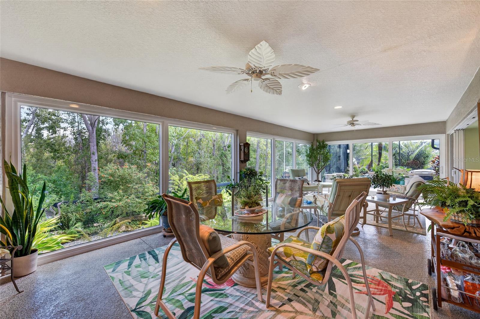 3665 VALLEYBROOK WAY