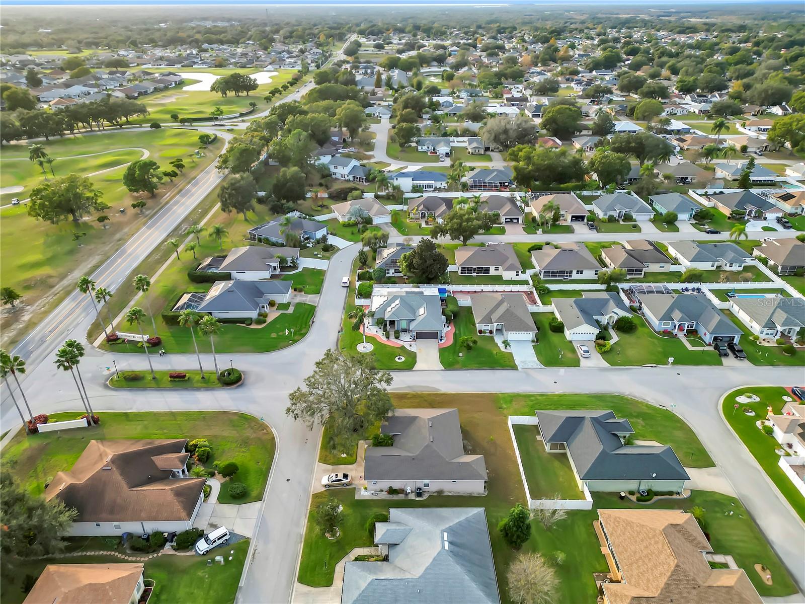 HUNTINGTON RIDGE - Residential