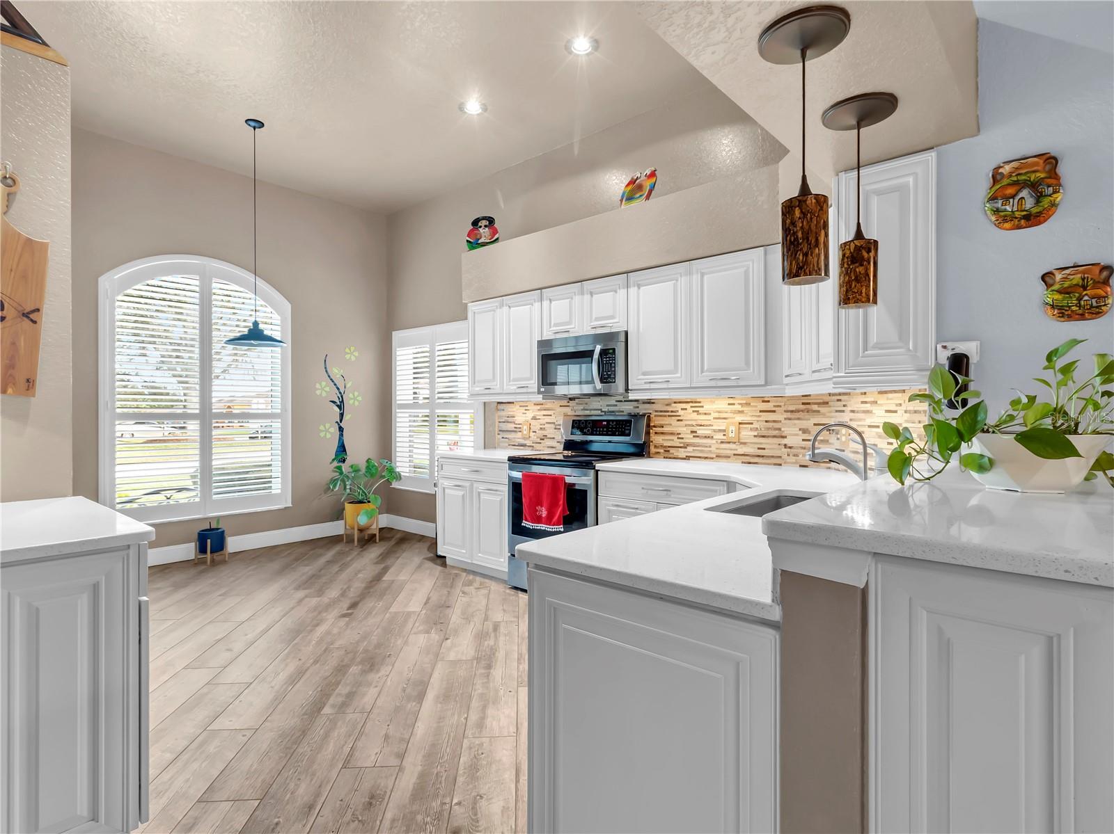 HUNTINGTON RIDGE - Residential