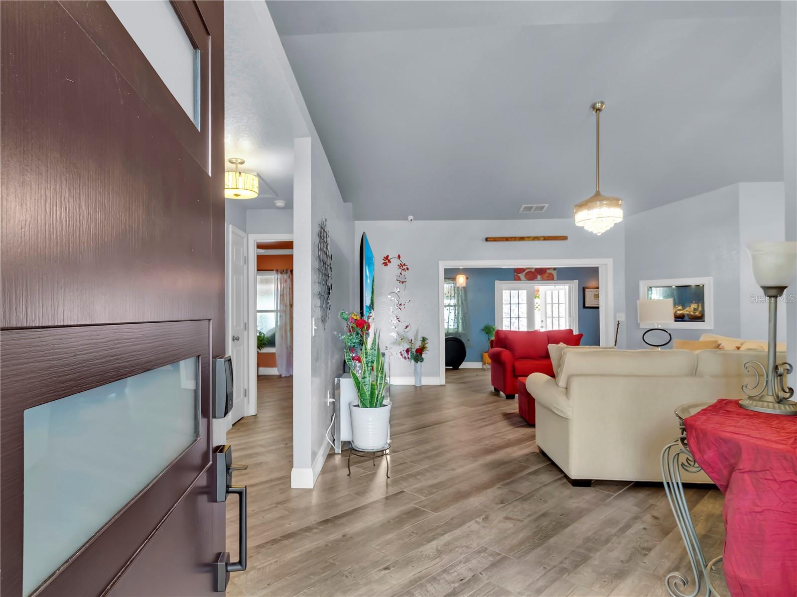 HUNTINGTON RIDGE - Residential