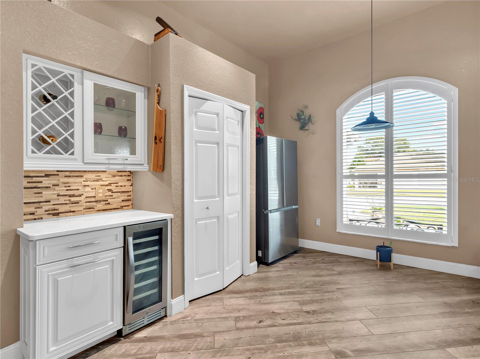 HUNTINGTON RIDGE - Residential