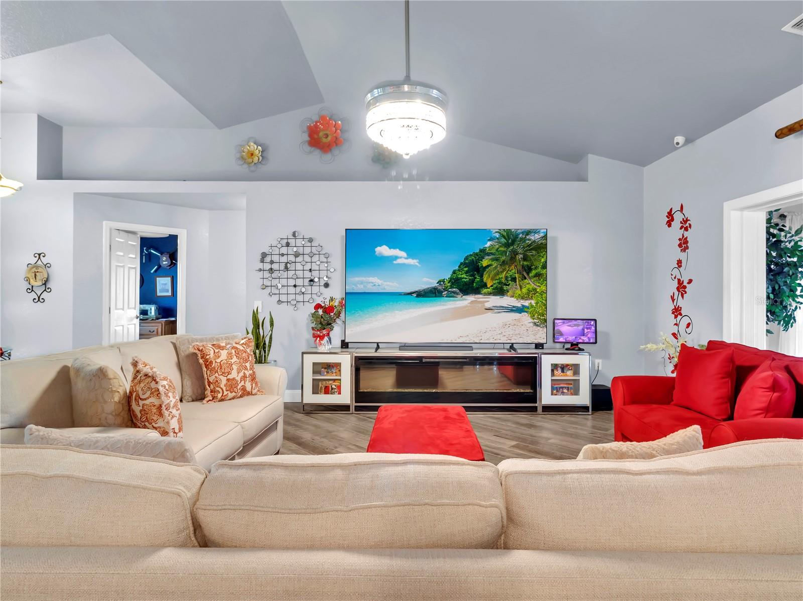 HUNTINGTON RIDGE - Residential