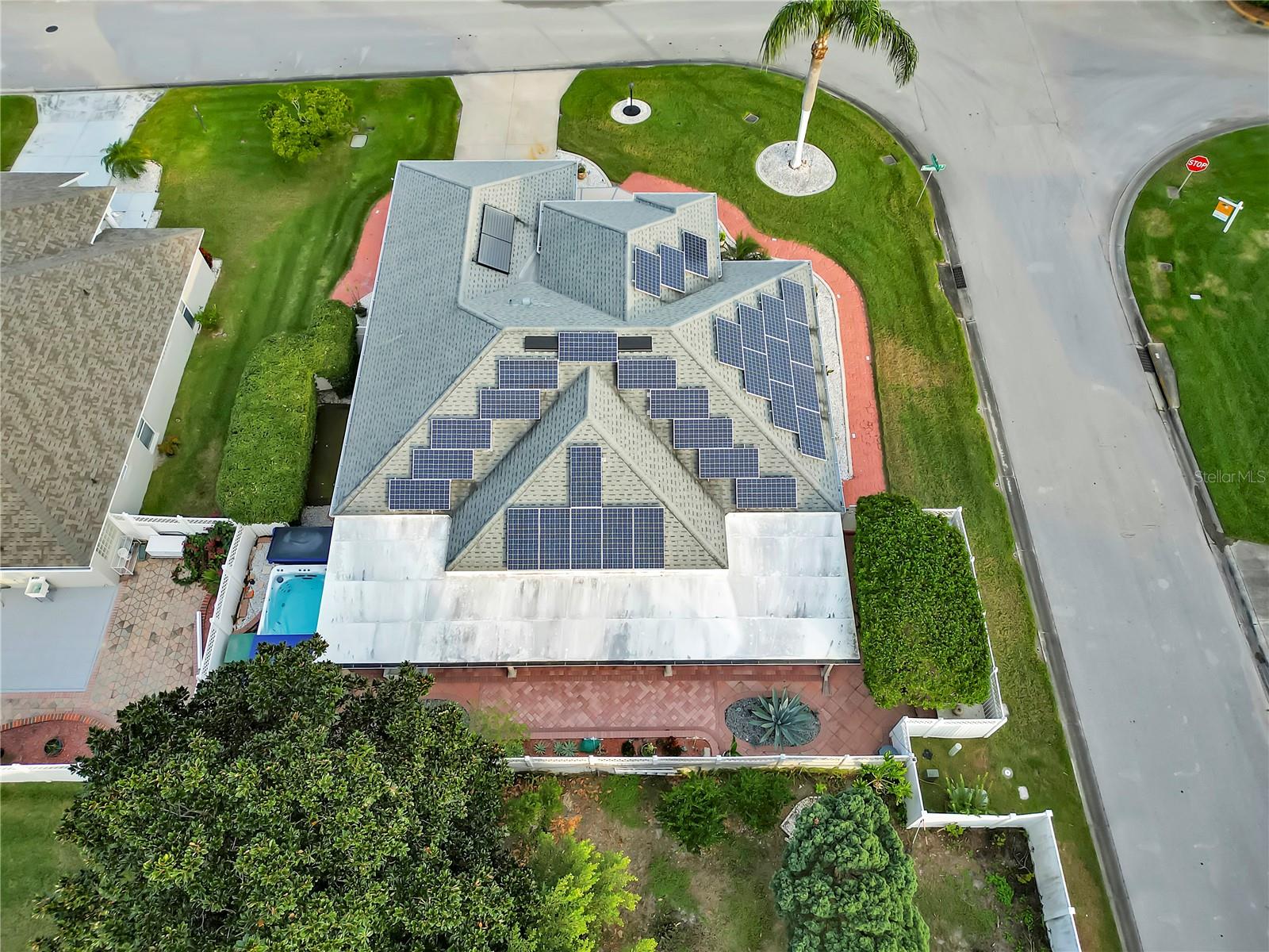 HUNTINGTON RIDGE - Residential