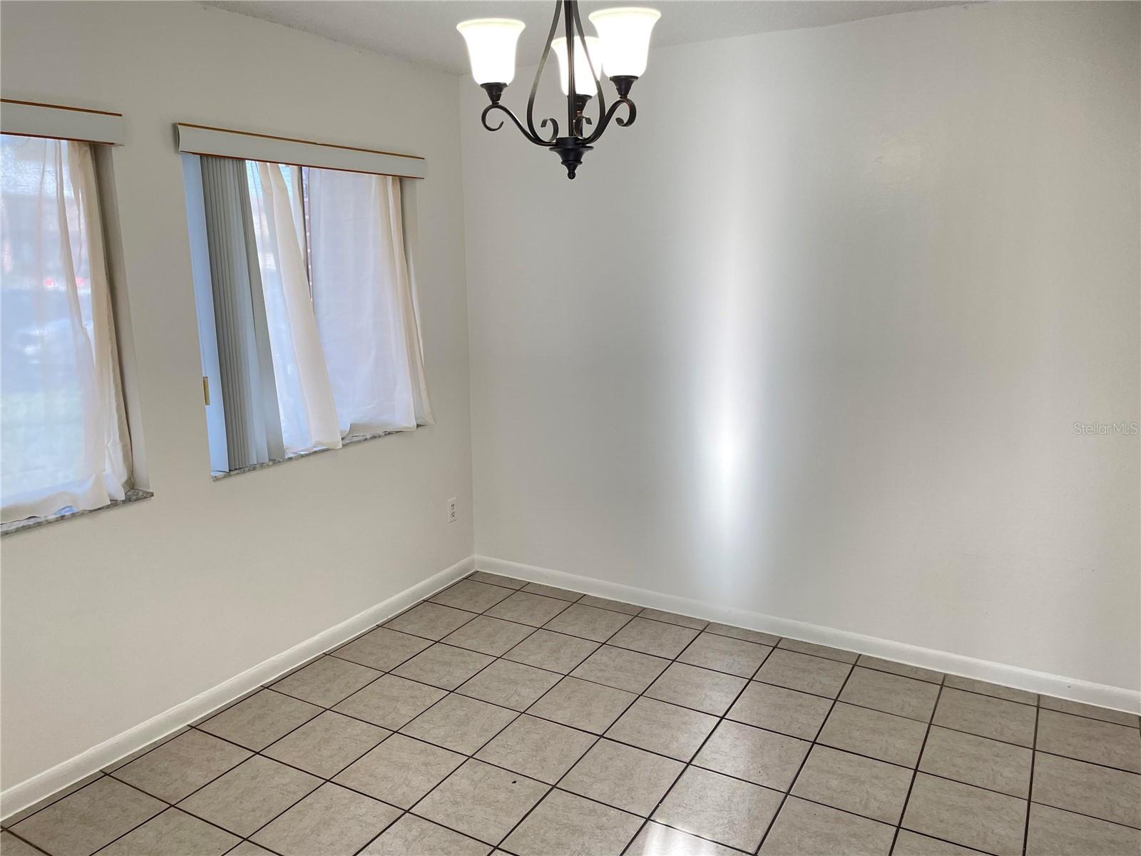 HUNTINGTON ON GREEN CONDO - Residential Lease