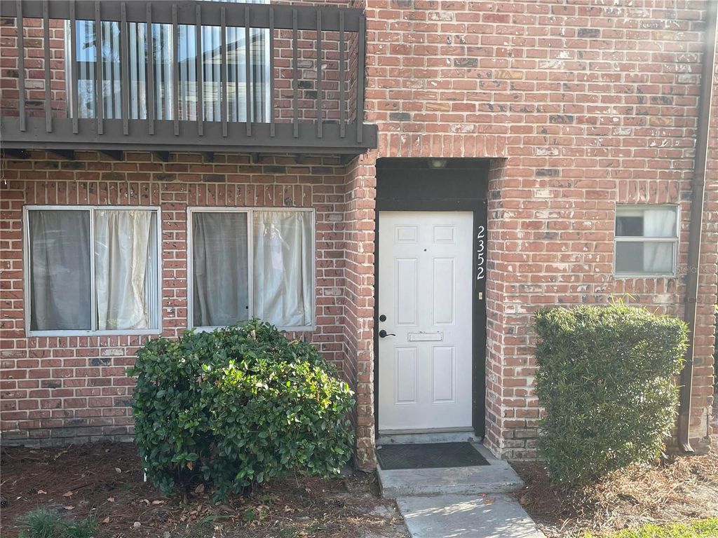 Photo of 2352 Huntington Green Court #7, Orlando, FL 32839 (MLS # O6389769)