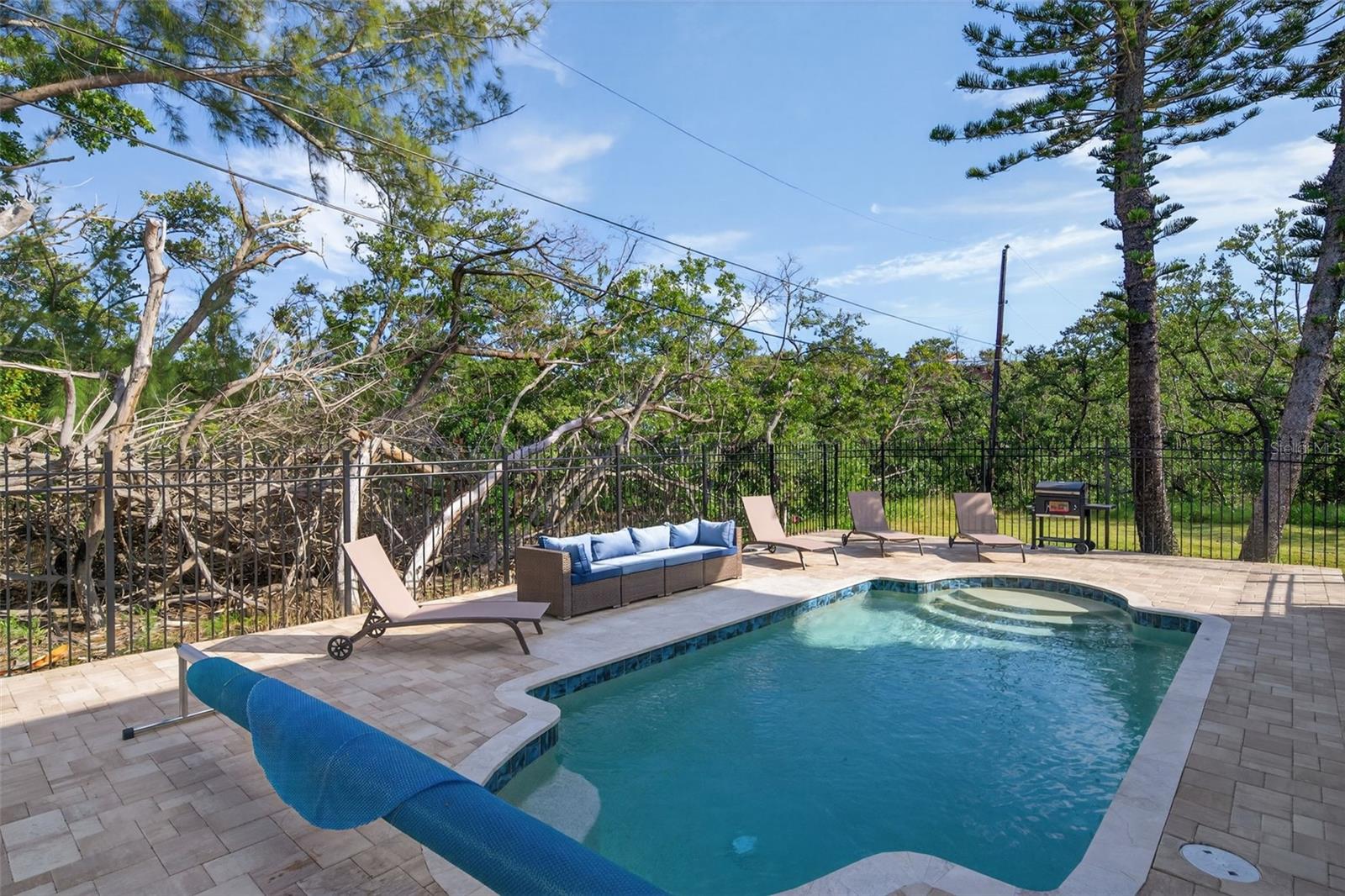 ILEXHURST - Residential