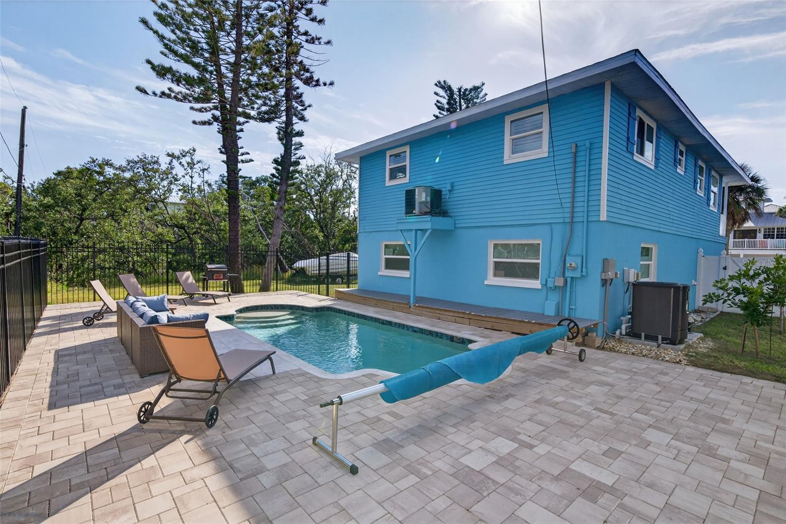 ILEXHURST - Residential