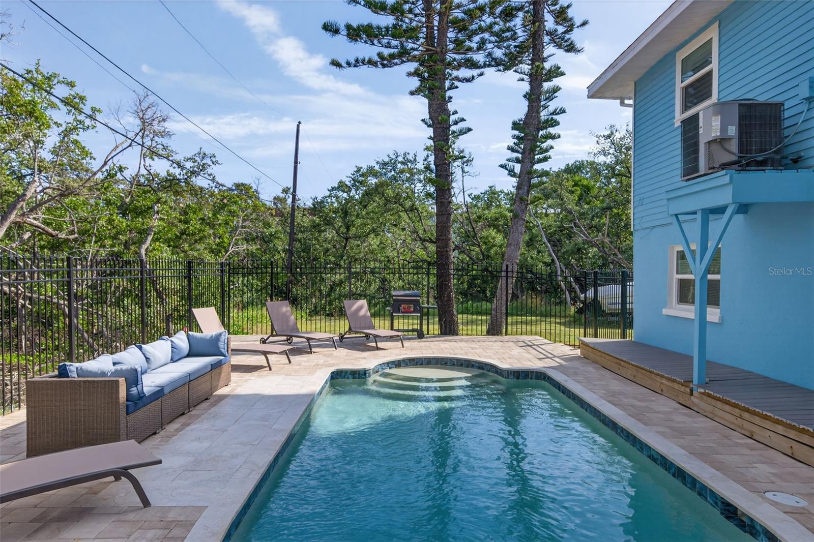 ILEXHURST - Residential