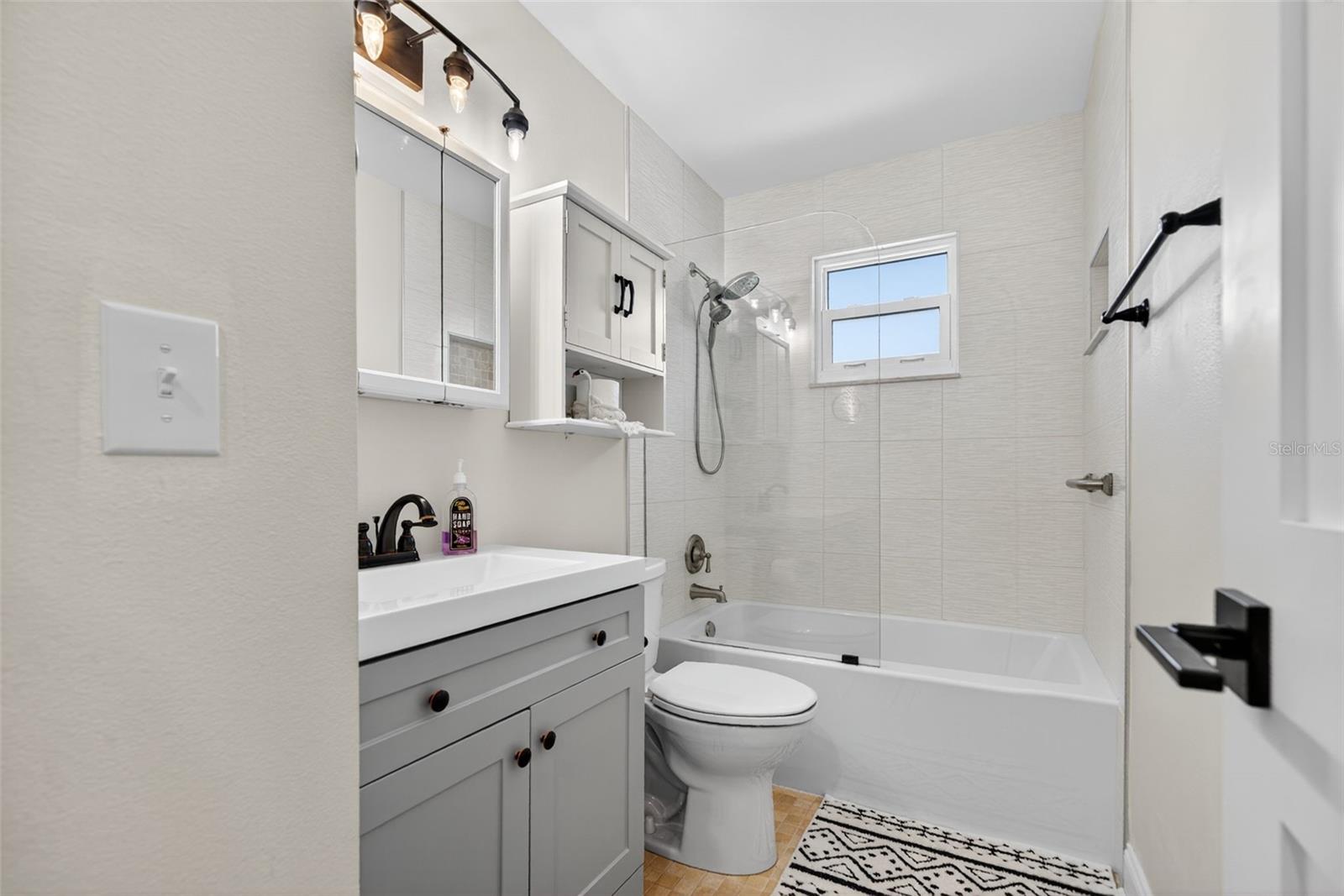 ILEXHURST - Residential